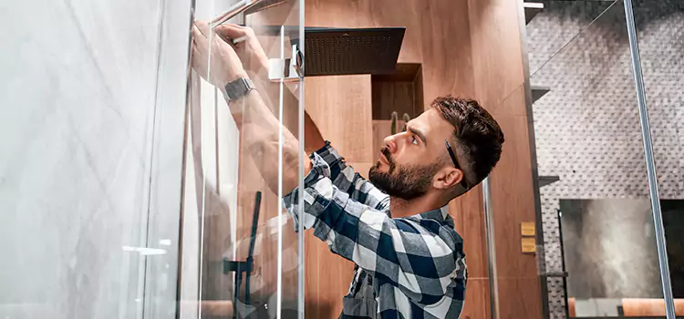Replace Shower Doors with Frameless Machesney Park